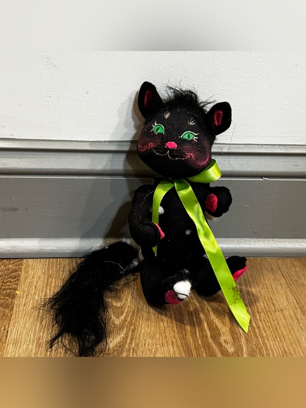 Annalee Black Plush Cat with Bright Green Ribbon and Pink Accents